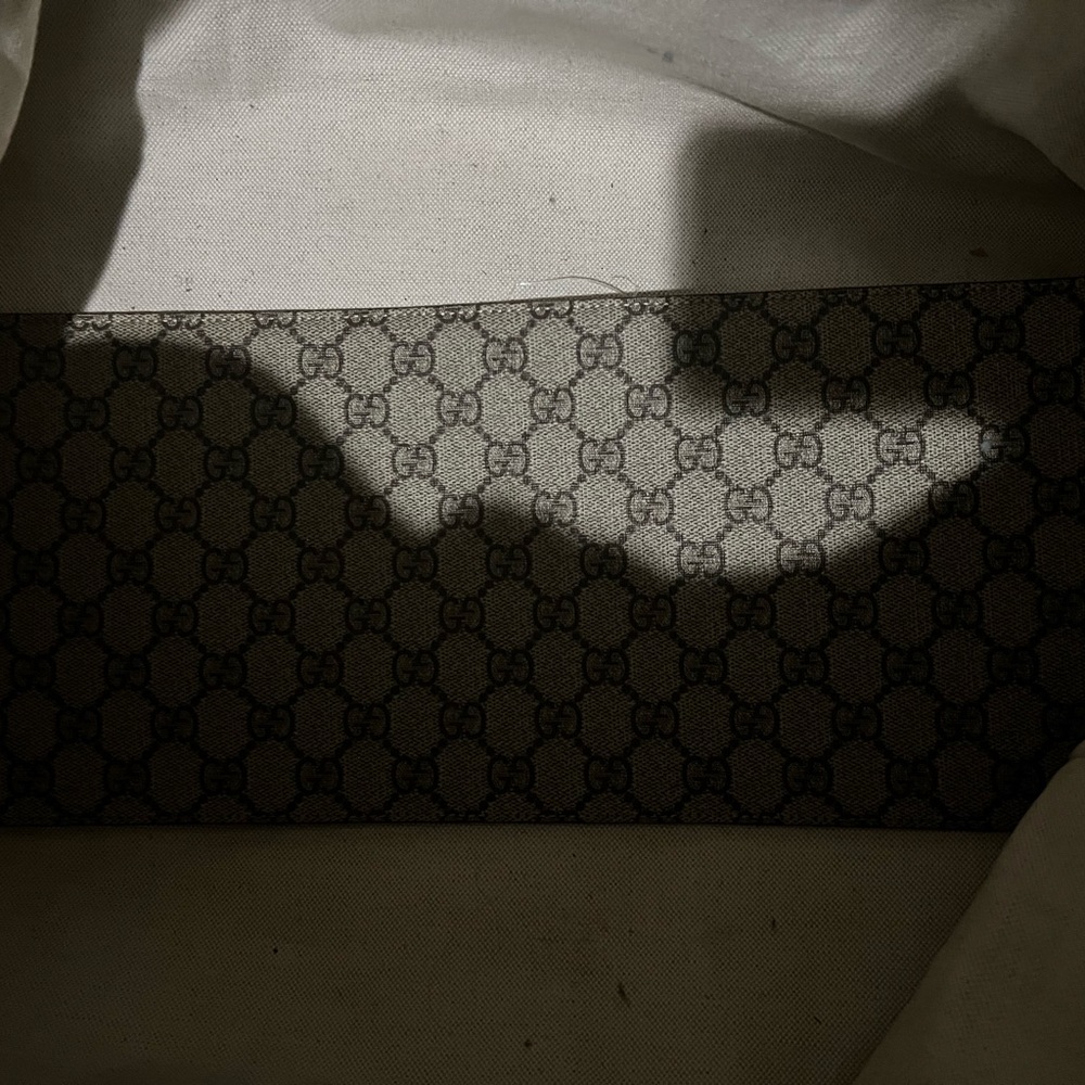 Gucci Savoy Medium Duffle Bag - Picture 4 of 8